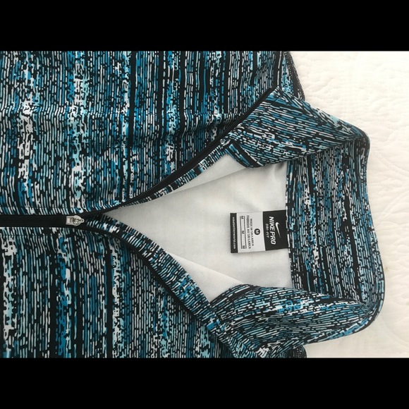 Nike Pro - Picture 3 of 3